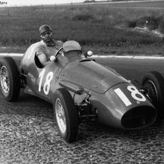 Fangio_53_France_01_BC