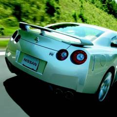 NISSANGTR_10_lo